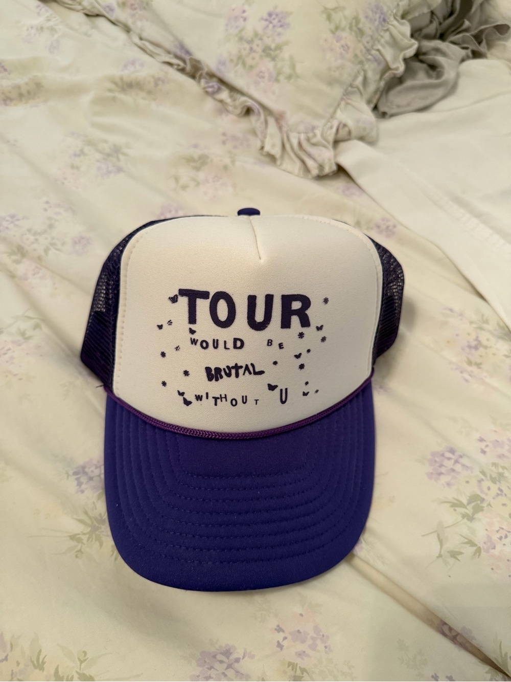 Olivia Rodrigo Sour tour hat